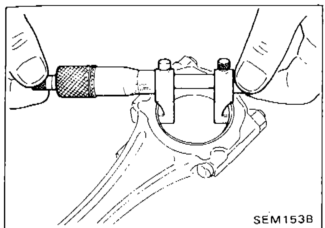 Measuring inner diameter of connecting rod bearing with bore gauge