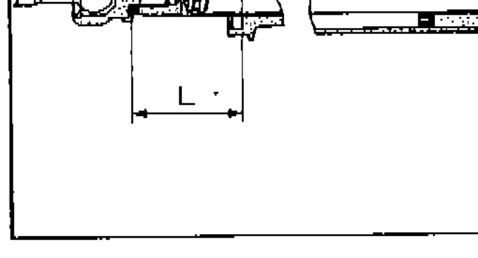 Final rack-stroke check on the assembled gear — measured length L marked at both tie-rod ends.